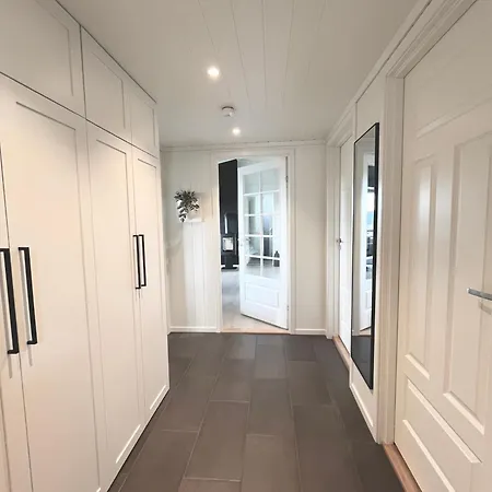 Newer With Beautiful View And 3 Bedrooms Διαμέρισμα Voss